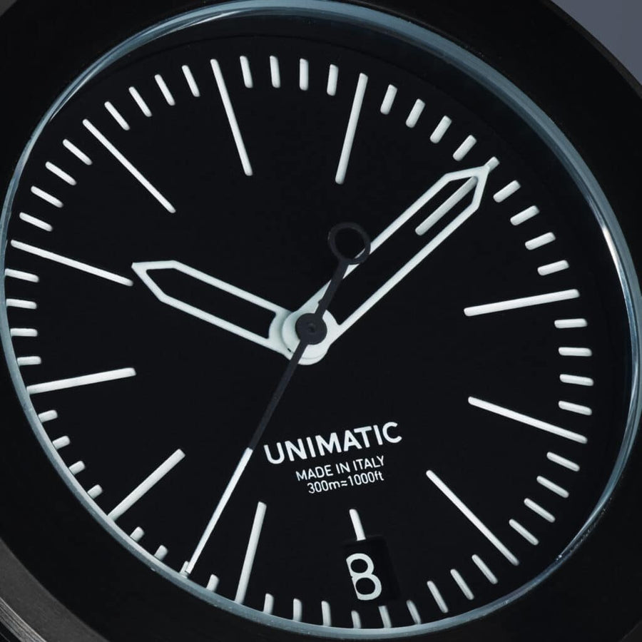 Enhanced dial legibility